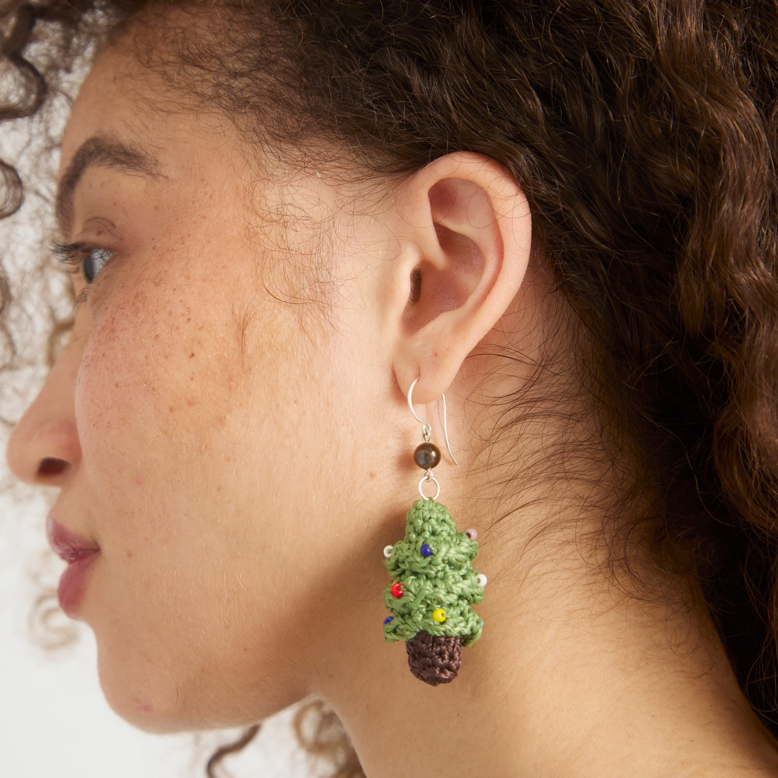 The Sak Cyrus Charm Earrings - Hand Crochet - Christmas Tree