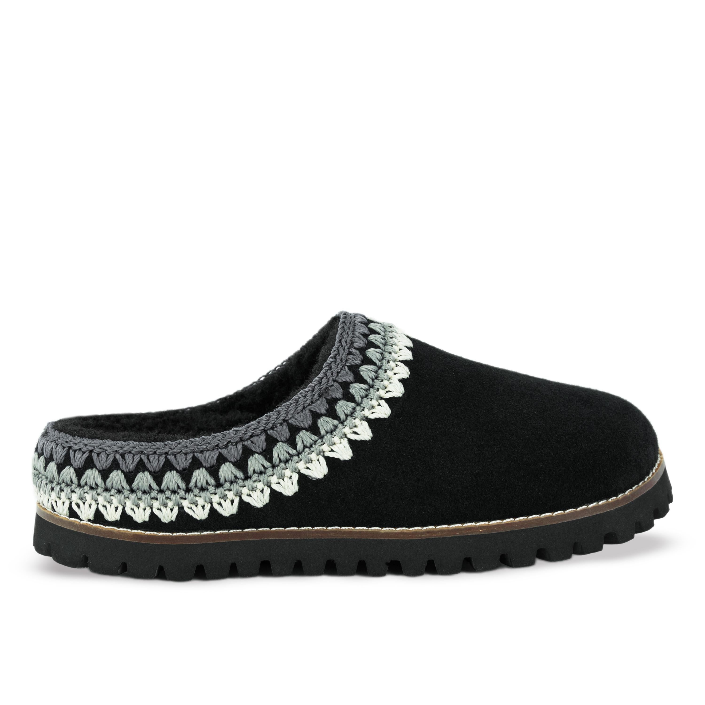 The Sak Bolinas Everyday Clog - Leather - Black Shearling