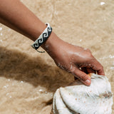 4ocean Glow-in-the-Dark Deep Sea Wave Bracelet