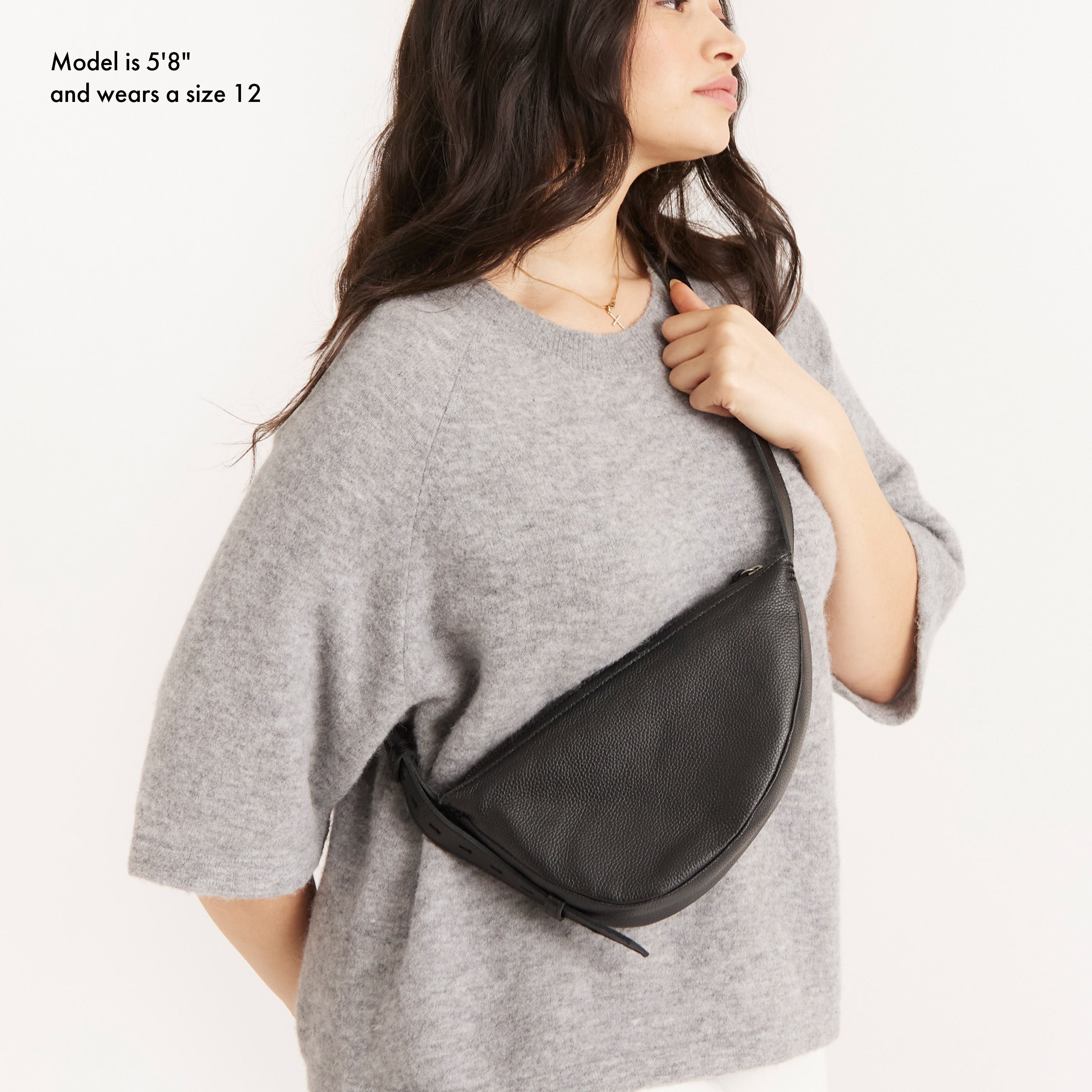 The Sak Tess Sling - Leather - Black