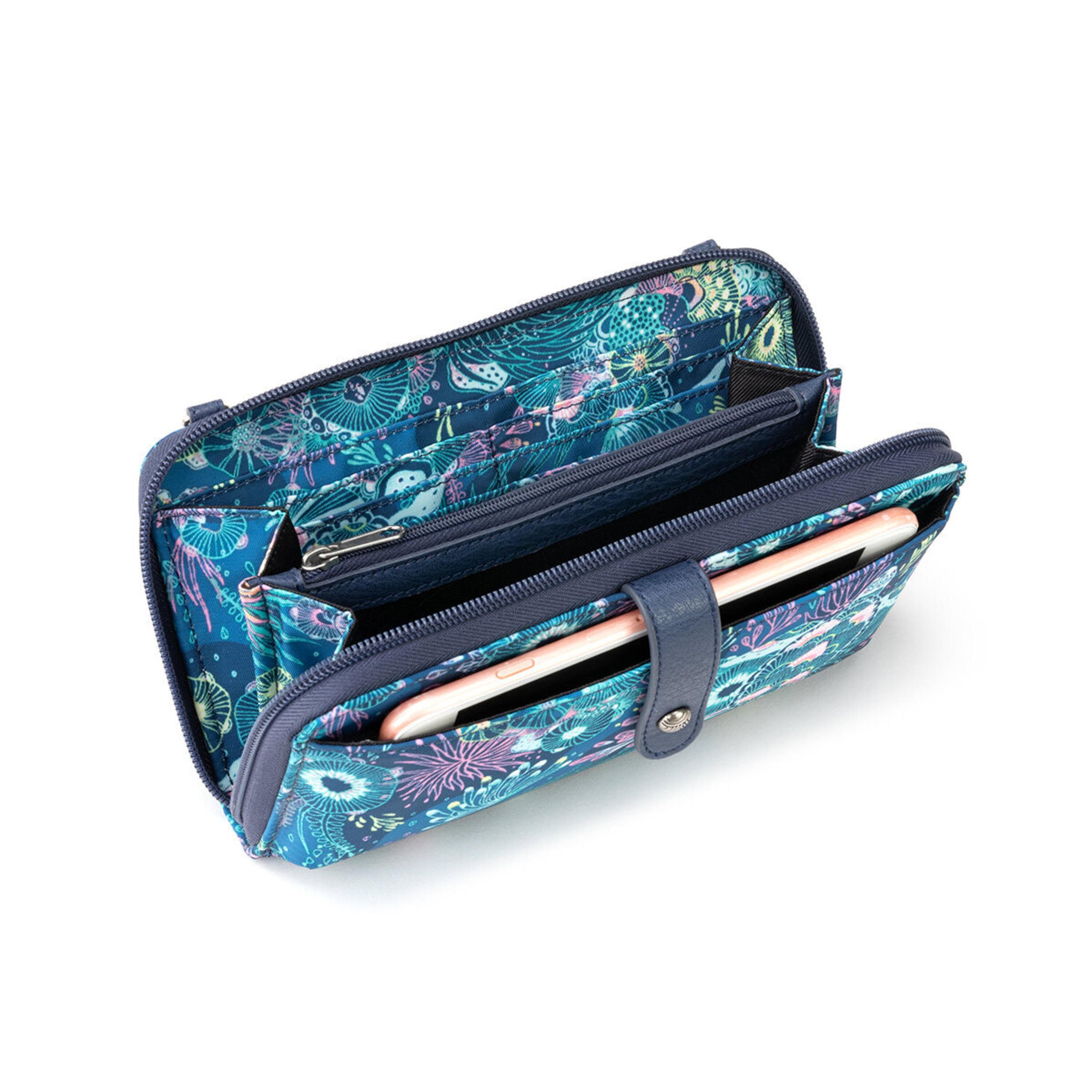 Sakroots Smartphone Wallet - EcoTwill - Royal Blue Seascape