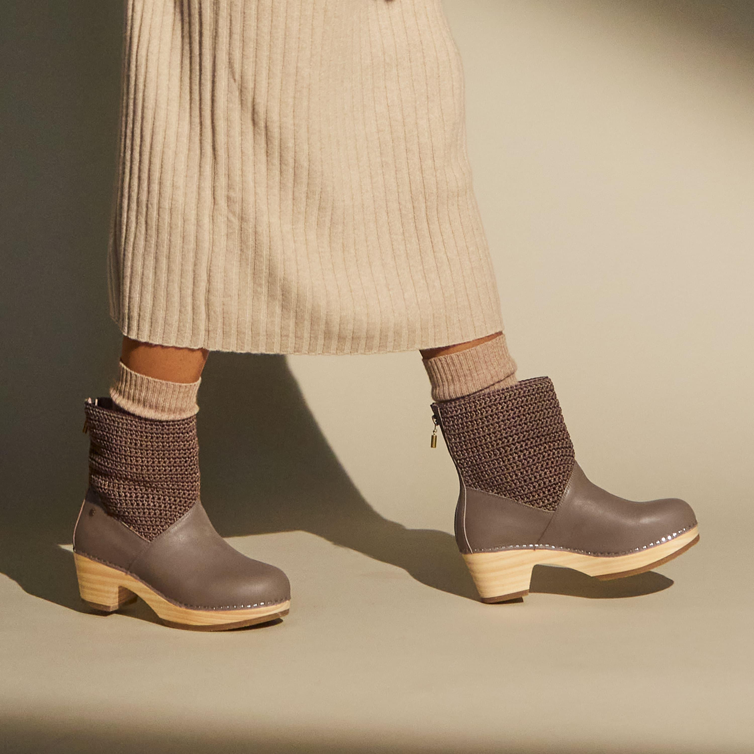 The Sak Paloma Clog Boot - Leather - Mushroom
