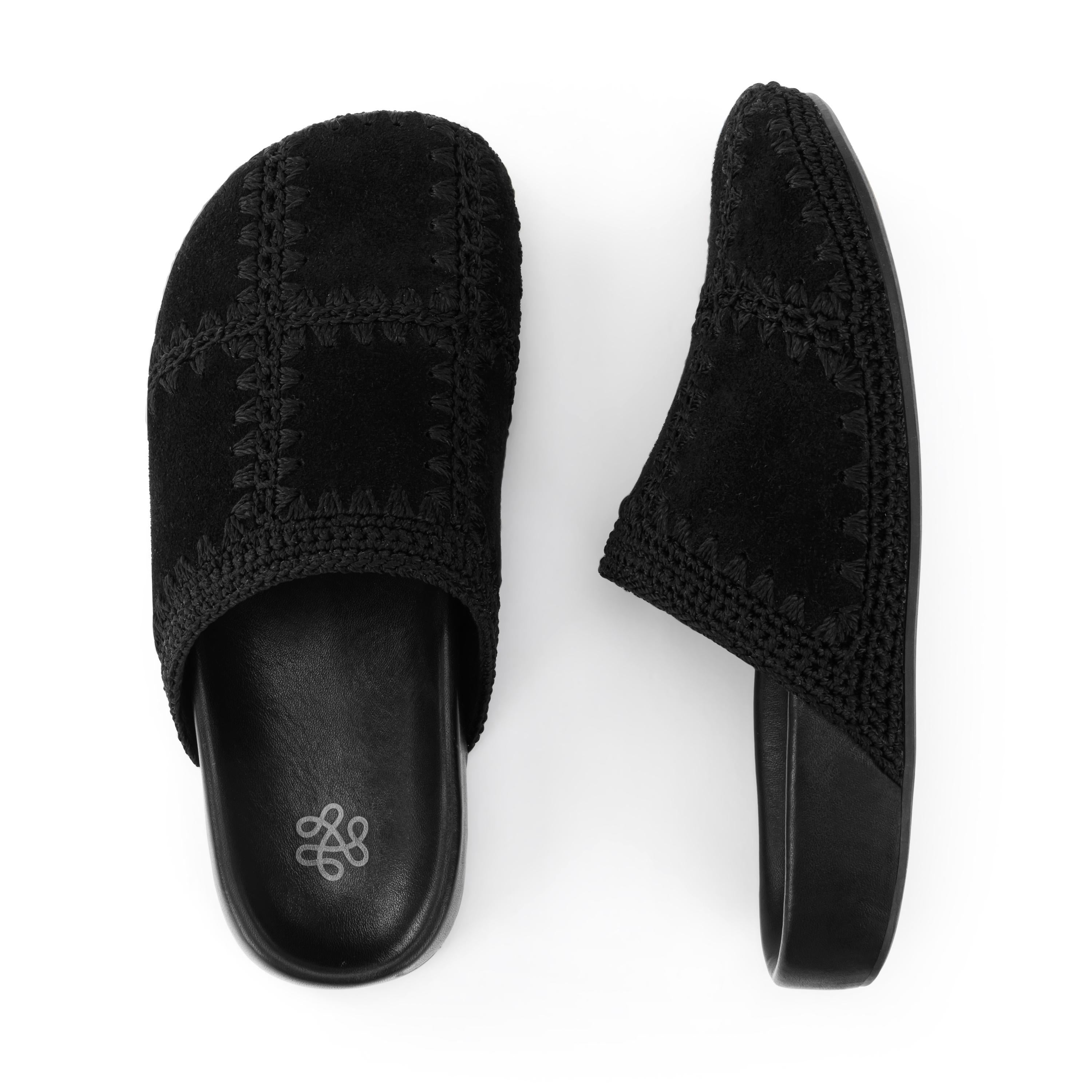 The Sak Bolinas Clog - Leather - Black Suede Patch