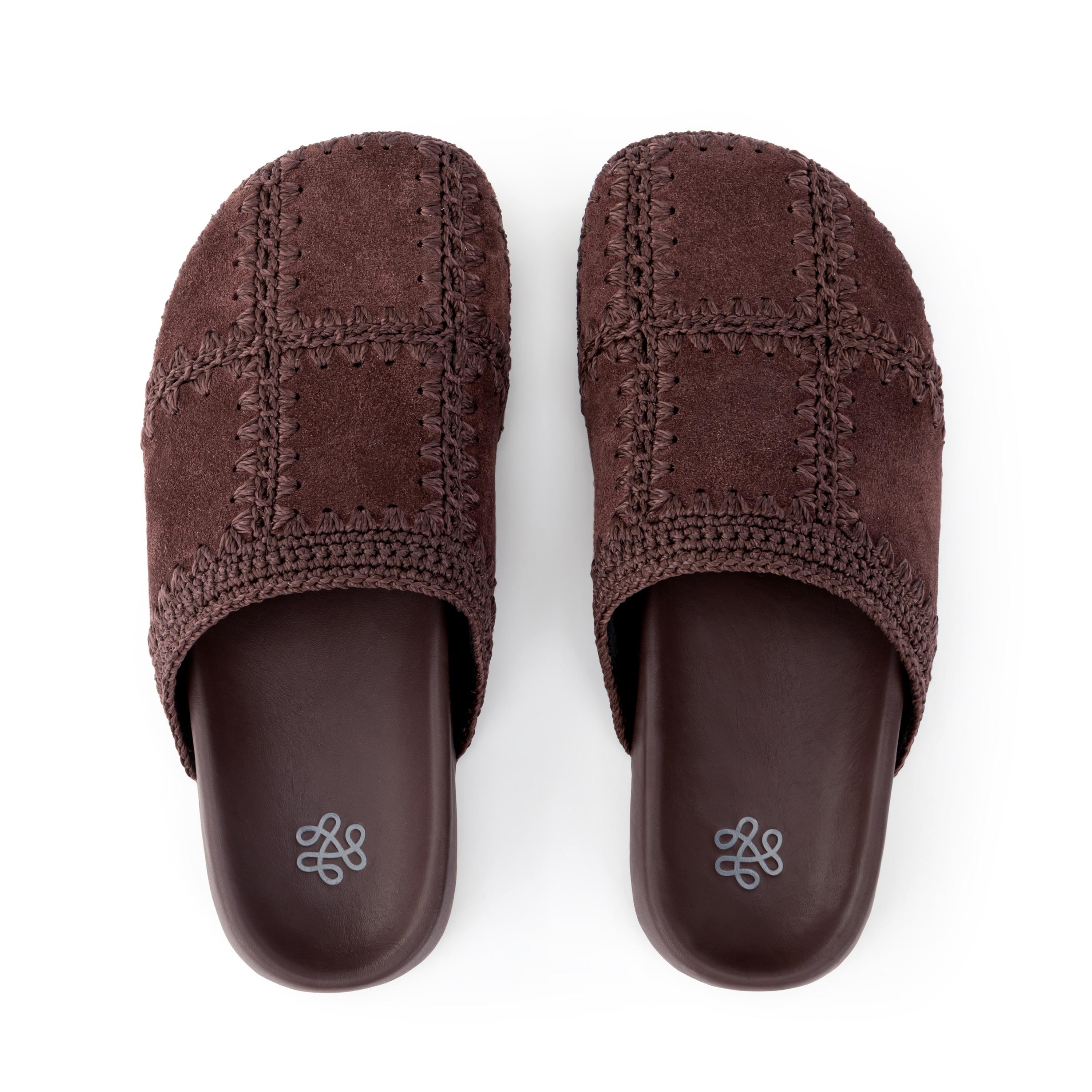 The Sak Bolinas Clog - Leather - Mahogany Suede Patch