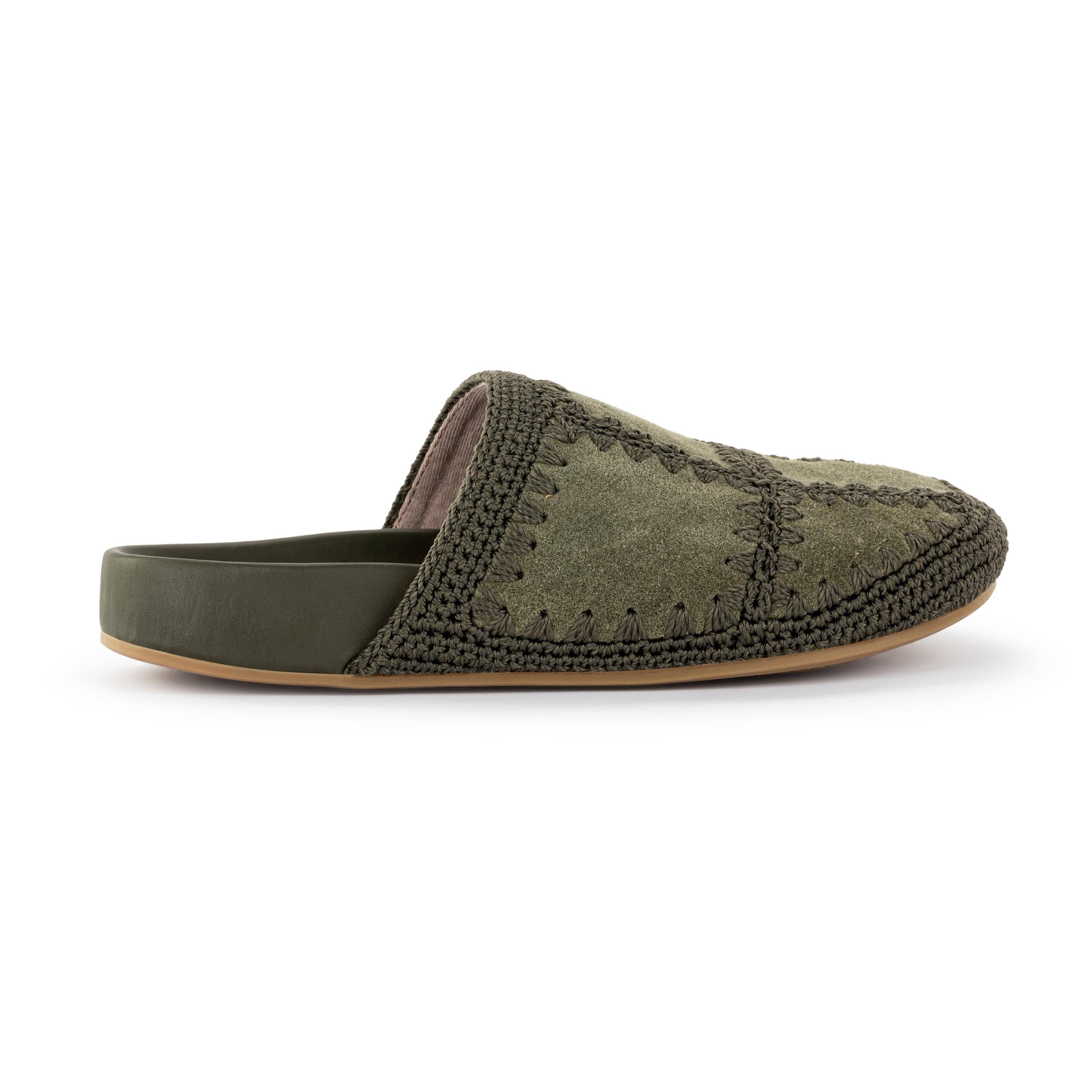 The Sak Bolinas Clog - Leather - Moss Suede Patch