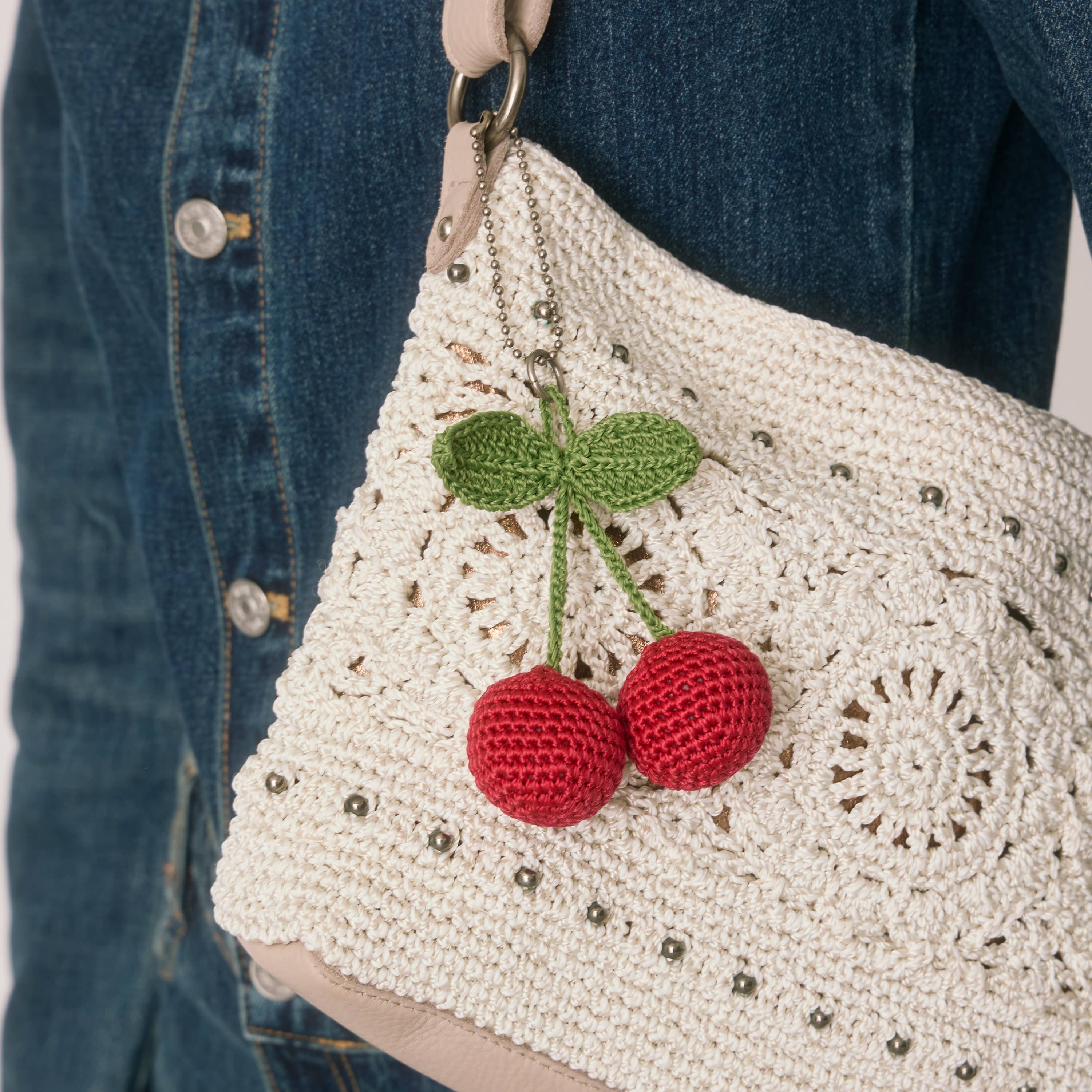 Yarnicharmz Dangle in Cherries Crochet – The Sak