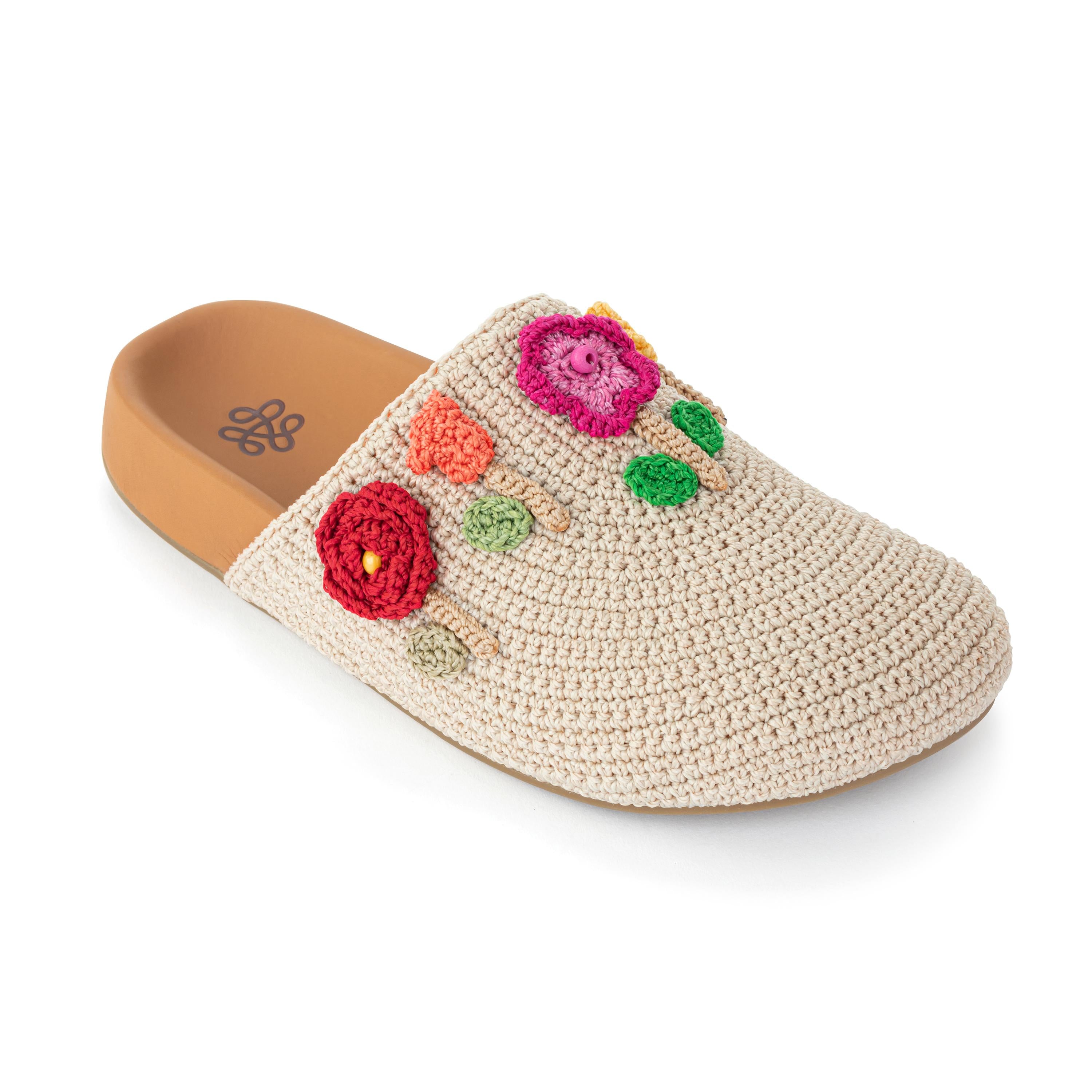 The Sak Bolinas Clog - Hand Crochet - Flower Ecru