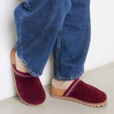 The Sak Bolinas Lug Sole Clog - Leather - Black Cherry Seminyak
