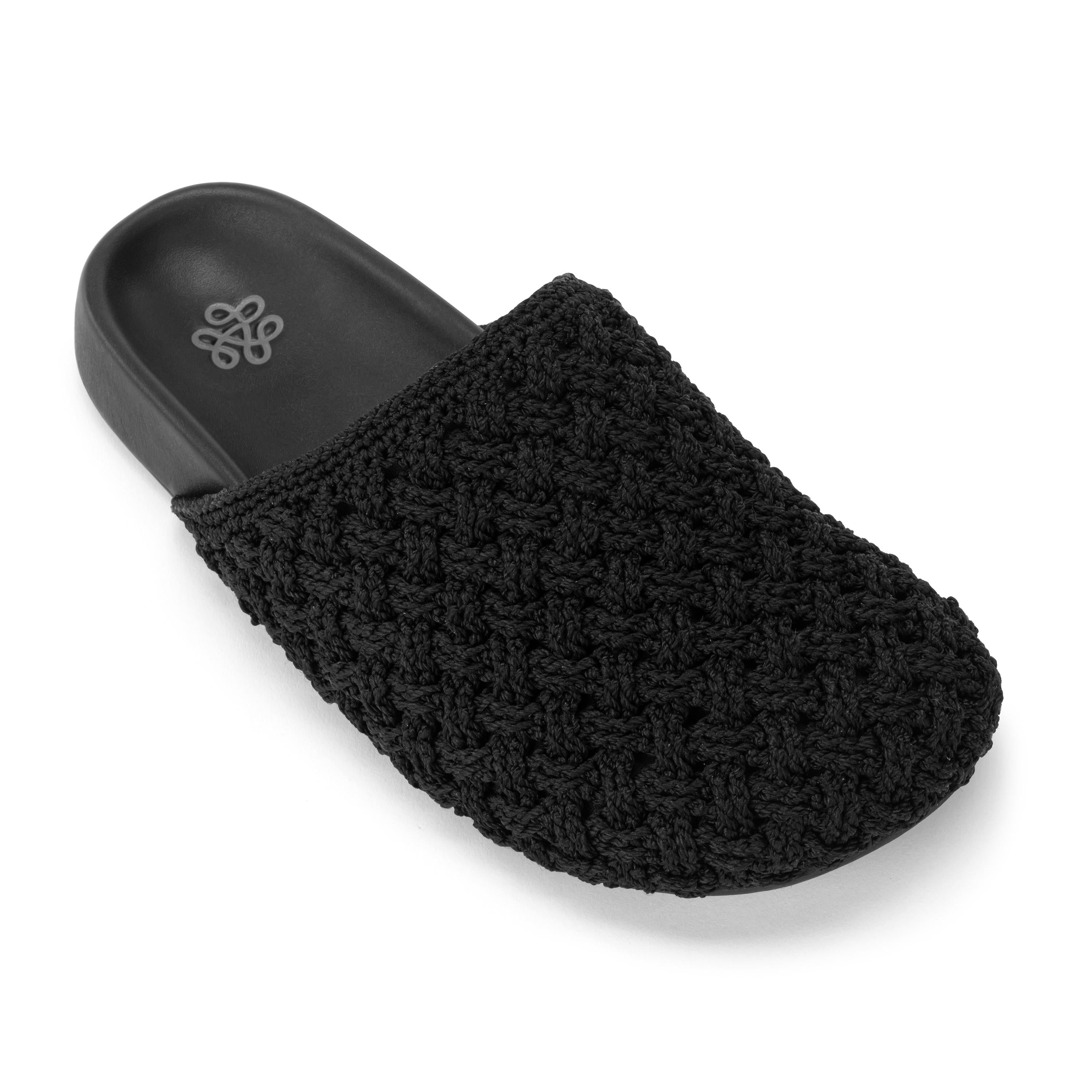 The Sak Bolinas Clog - Hand Crochet - Black Cozy Weave