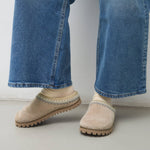 The Sak Bolinas Everyday Clog - Leather - Sand Shearling