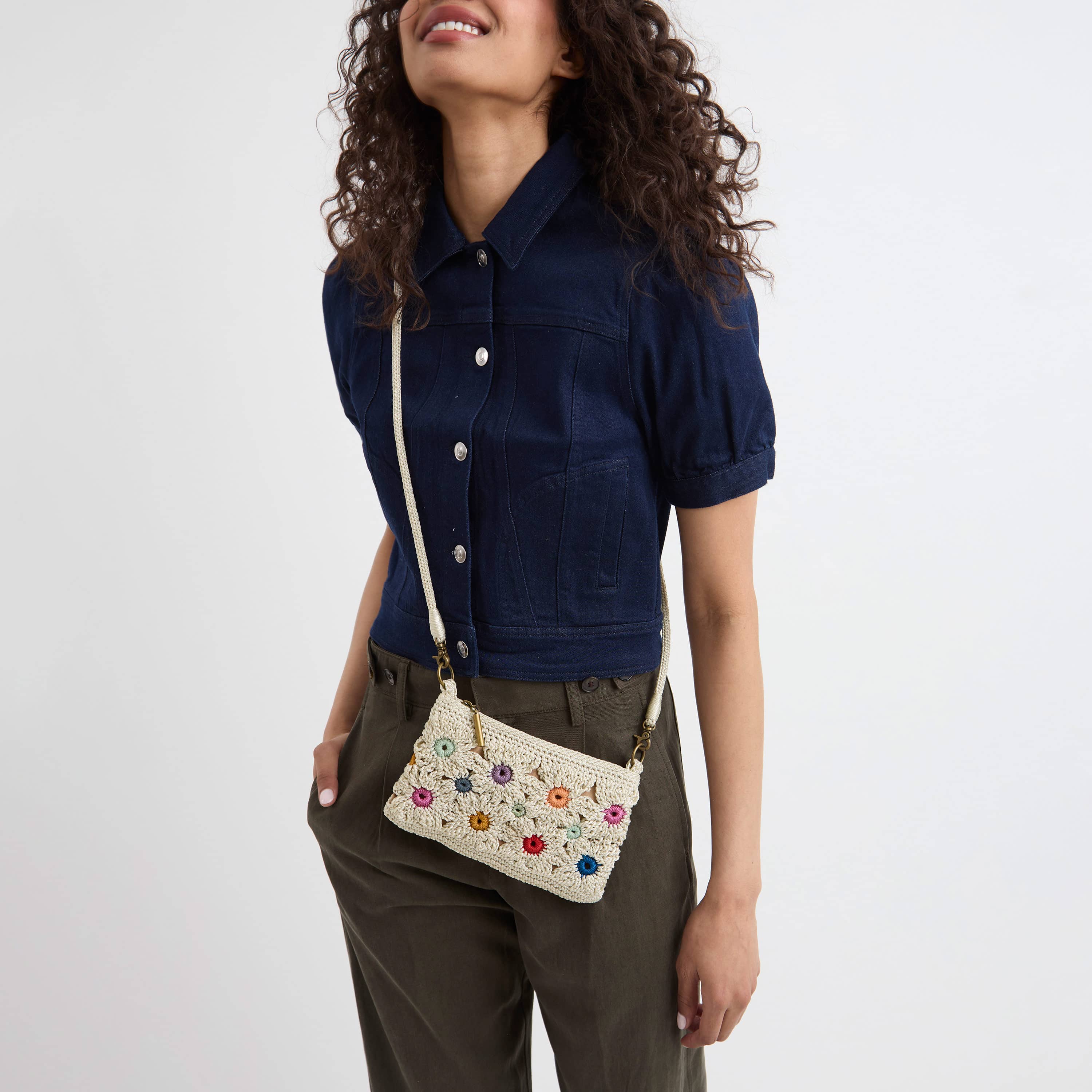 Vita Convertible Wristlet in Natural Multi Flowers Crochet – The Sak