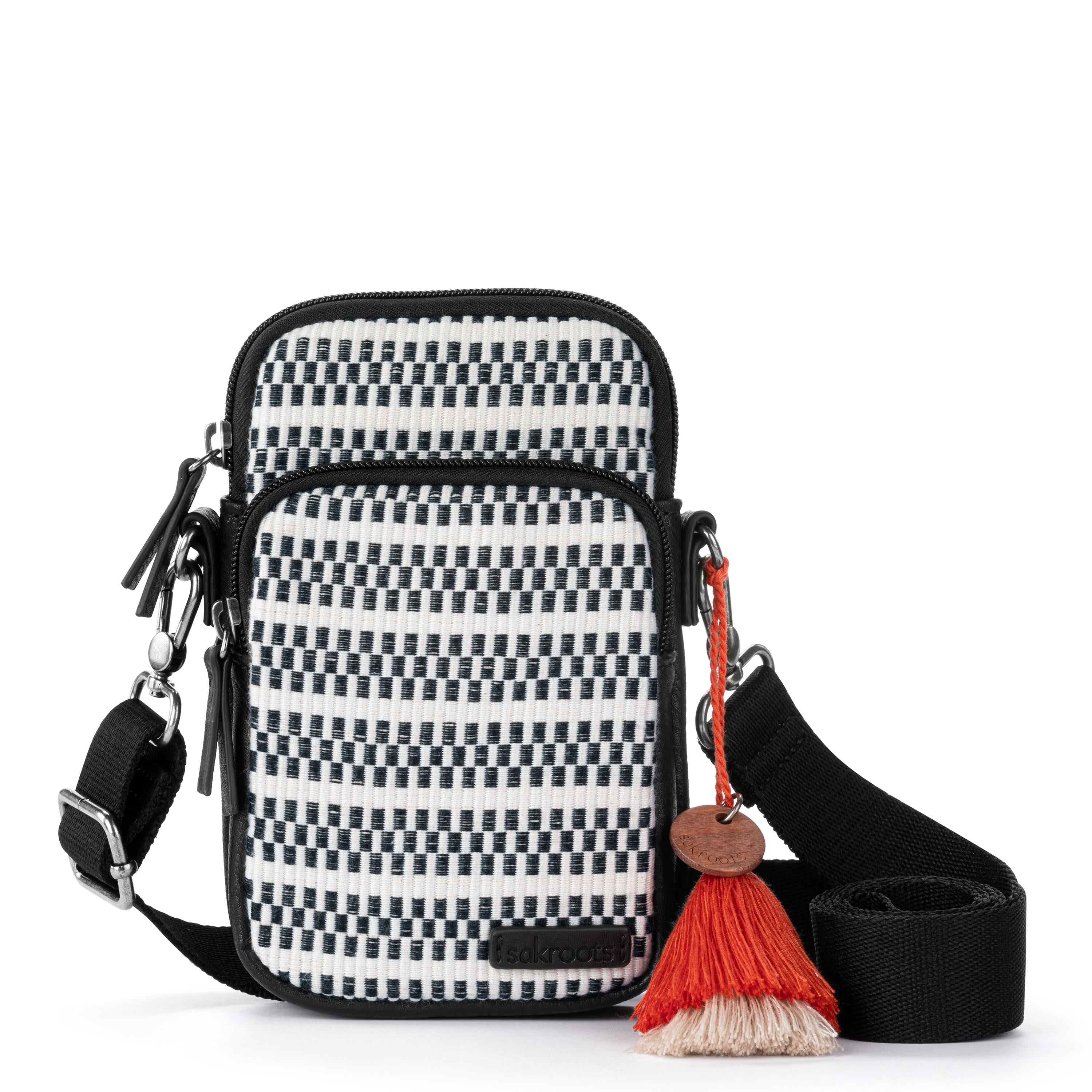 Koa Smartphone Crossbody Bag in Black and White Woven Straw – The Sak