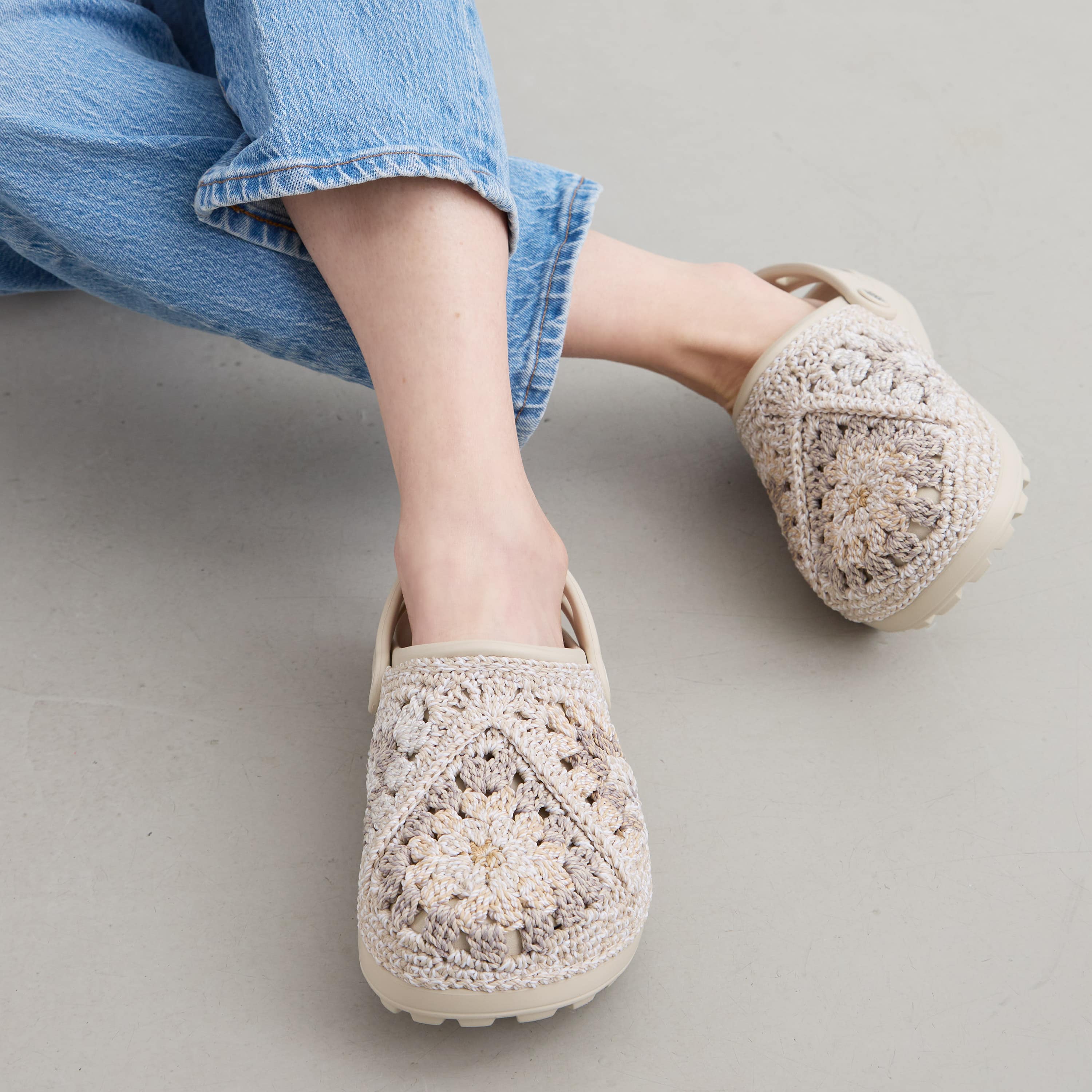 The Sak Bolo Eva Clog - Hand Crochet - Sand Patch