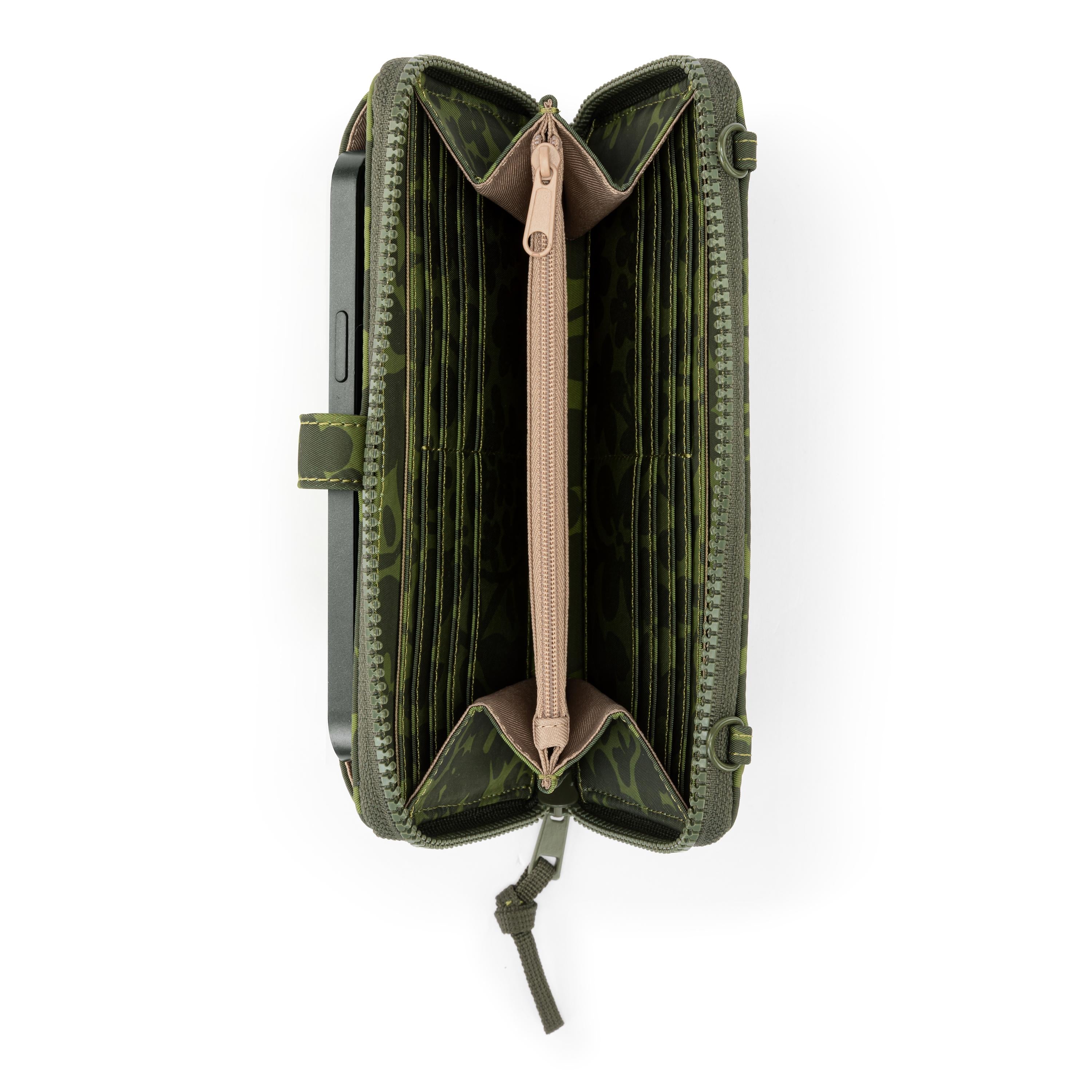 Sakroots Smartphone Wallet - EcoTwill - Olive Shadow Floral