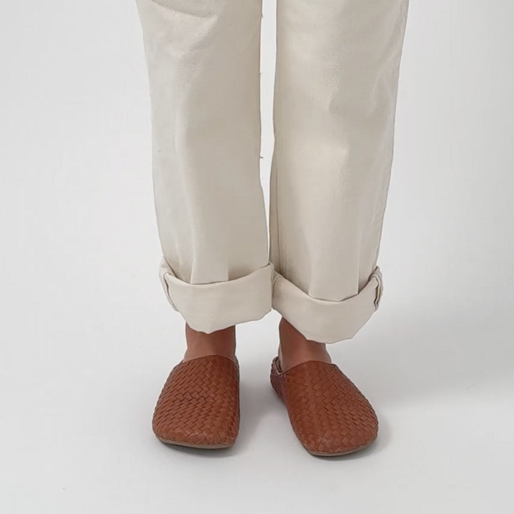 The Sak Bolinas Woven Clog - Leather - Woven Cognac